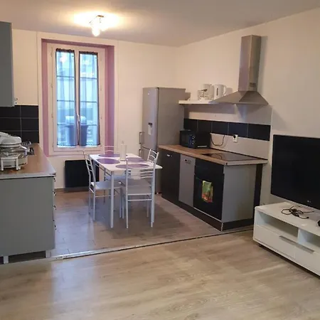 La Belle Auvergne Apartment Condat (Cantal)